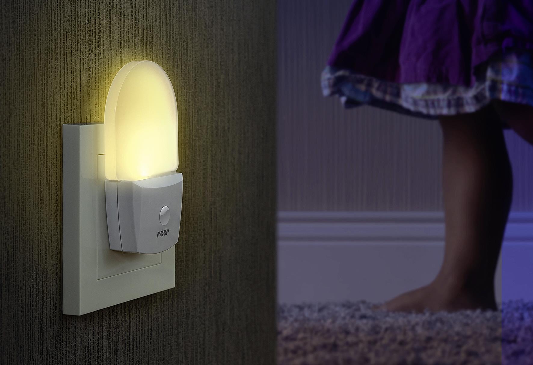 reer Nachtlicht mit Sensor 'NightGuide ' 1 Nachtlicht - VPE: 4